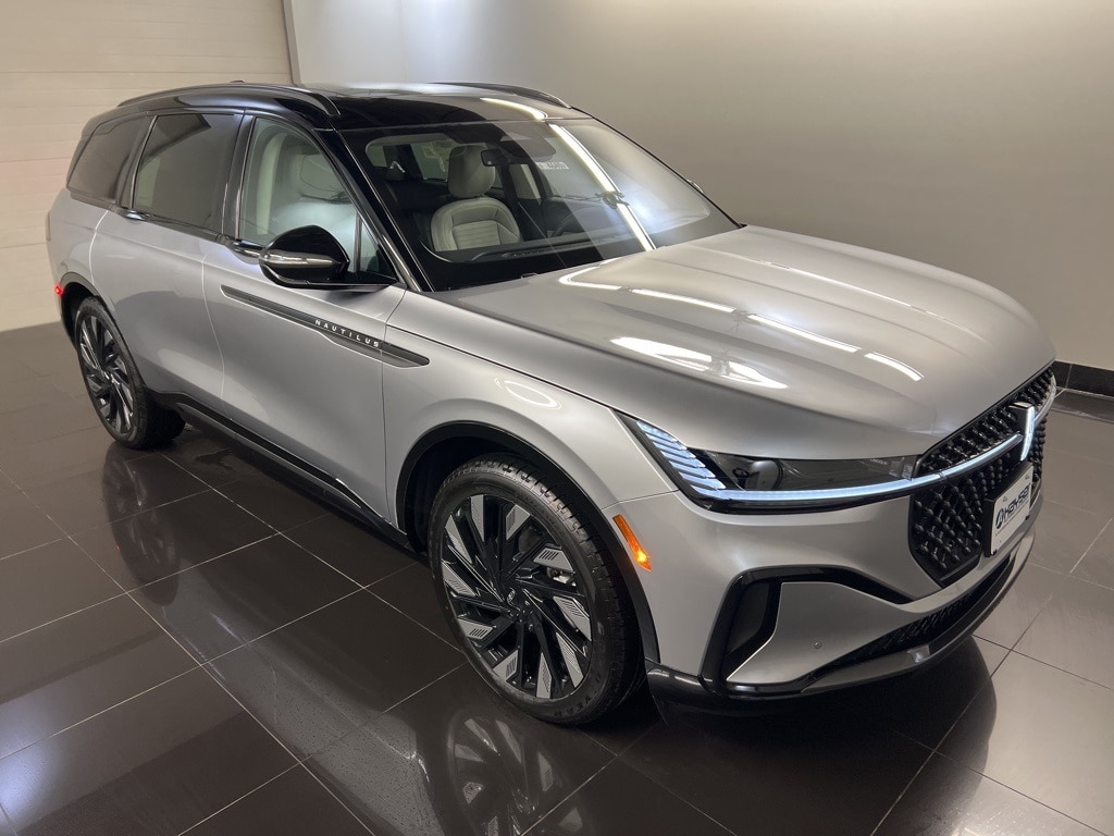 2026 Lincoln Nautilus Reserve's photo