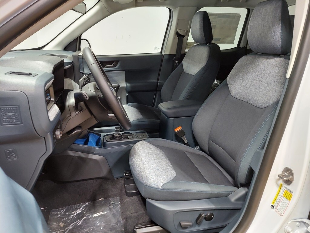 2025 Ford Maverick XLT photo 3