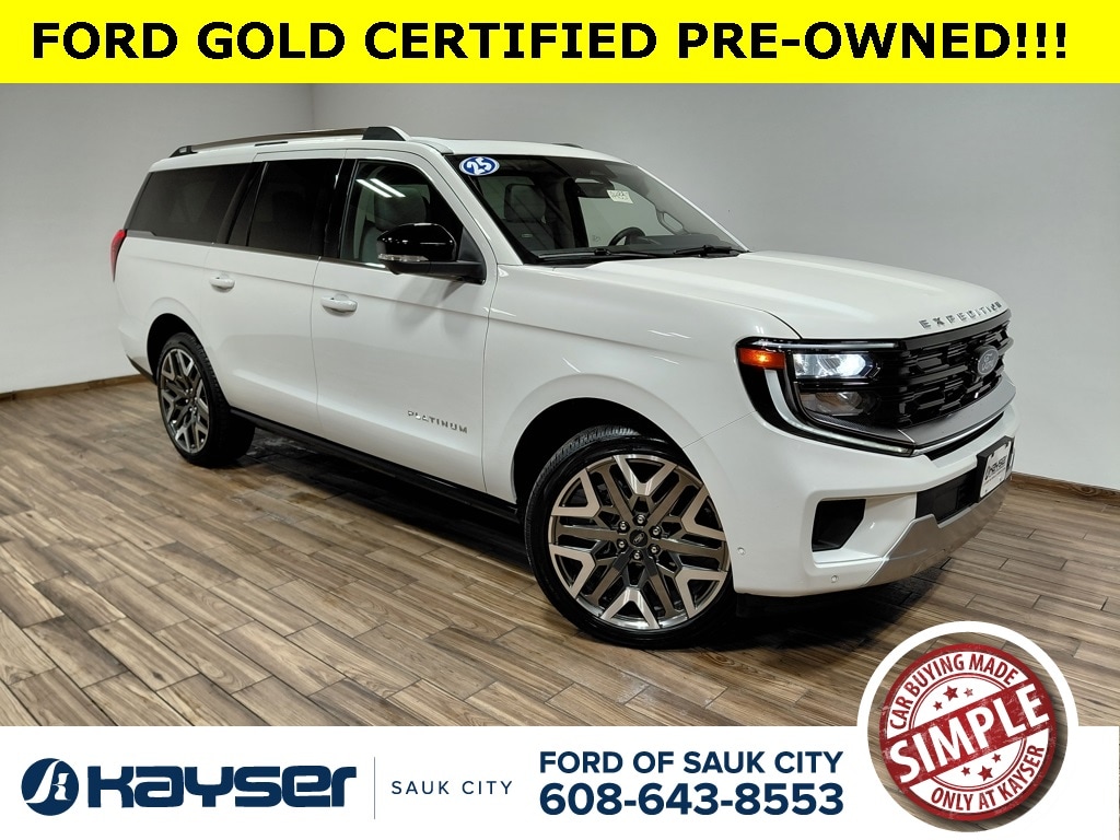 2025 Ford Expedition MAX Platinum's photo