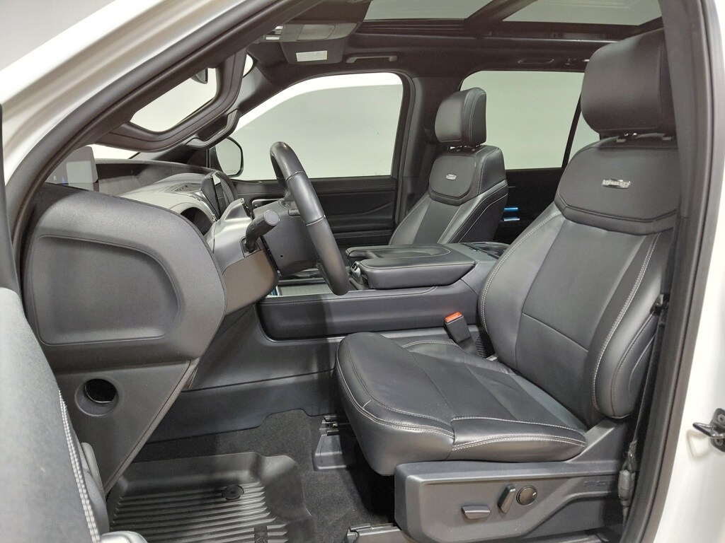 Used 2025 Ford Expedition MAX Platinum SUV