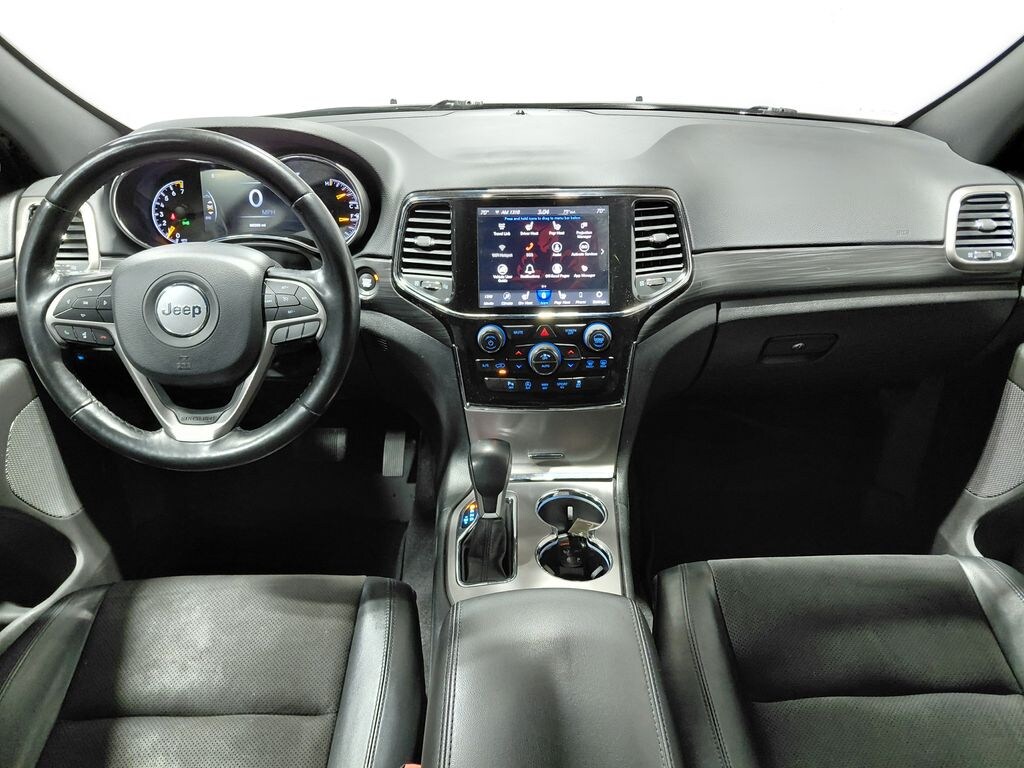 Used 2020 Jeep Grand Cherokee Laredo SUV