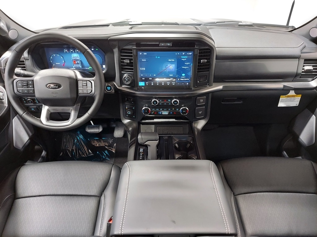 New 2025 Ford F-150 Lariat TRUCK