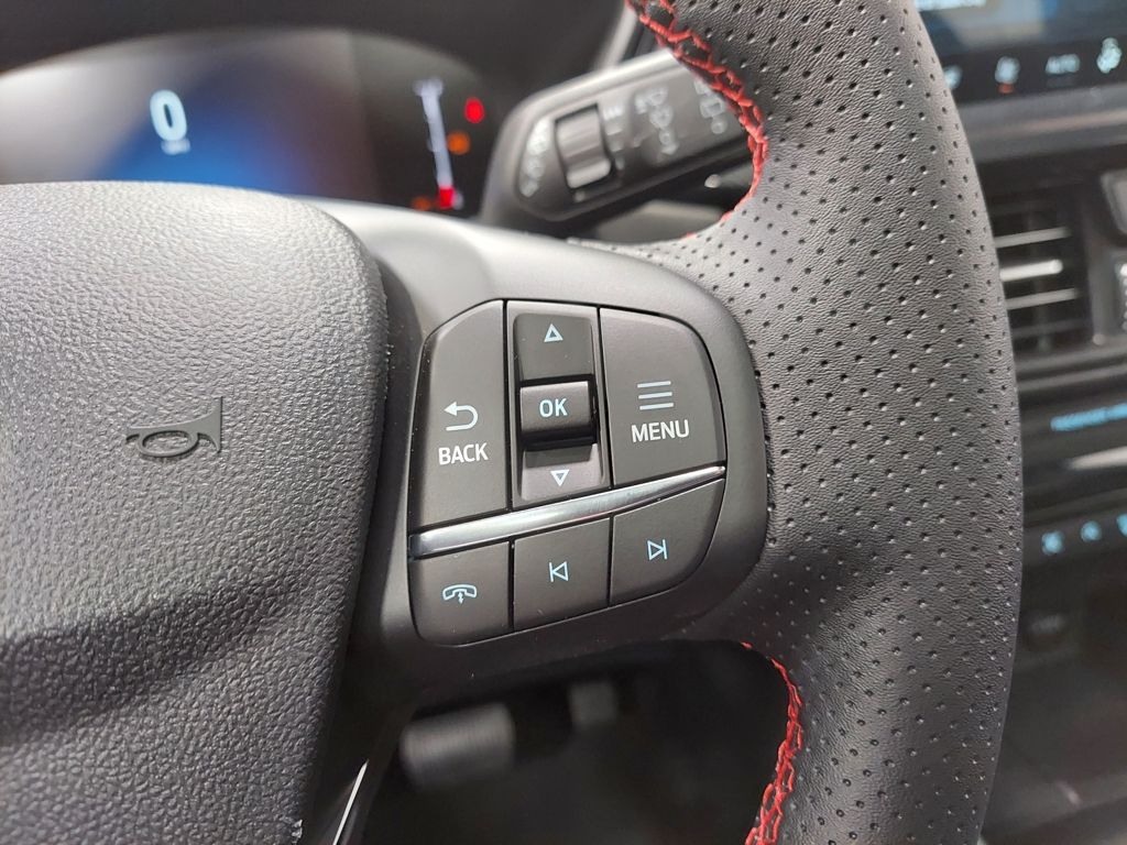 2025 Ford Escape ST-Line - Photo 19