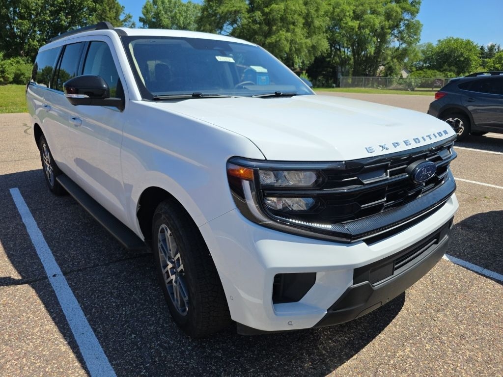 Used 2025 Ford Expedition MAX Active SUV