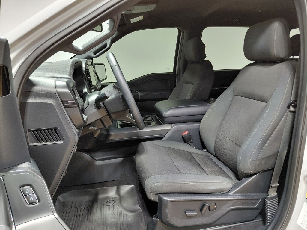 2024 Ford F-150 XLT photo 3