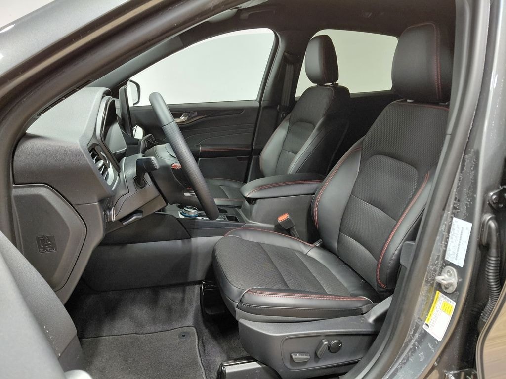 New 2026 Ford Escape ST-Line SUV