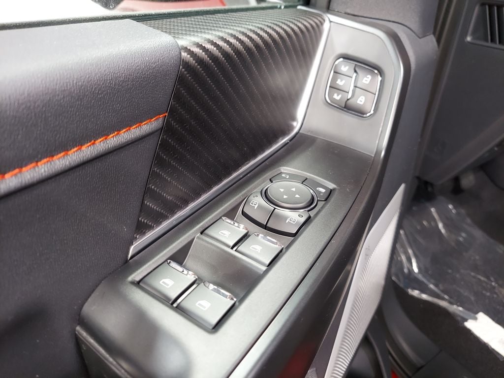 2025 Ford F-150 Raptor - Photo 25