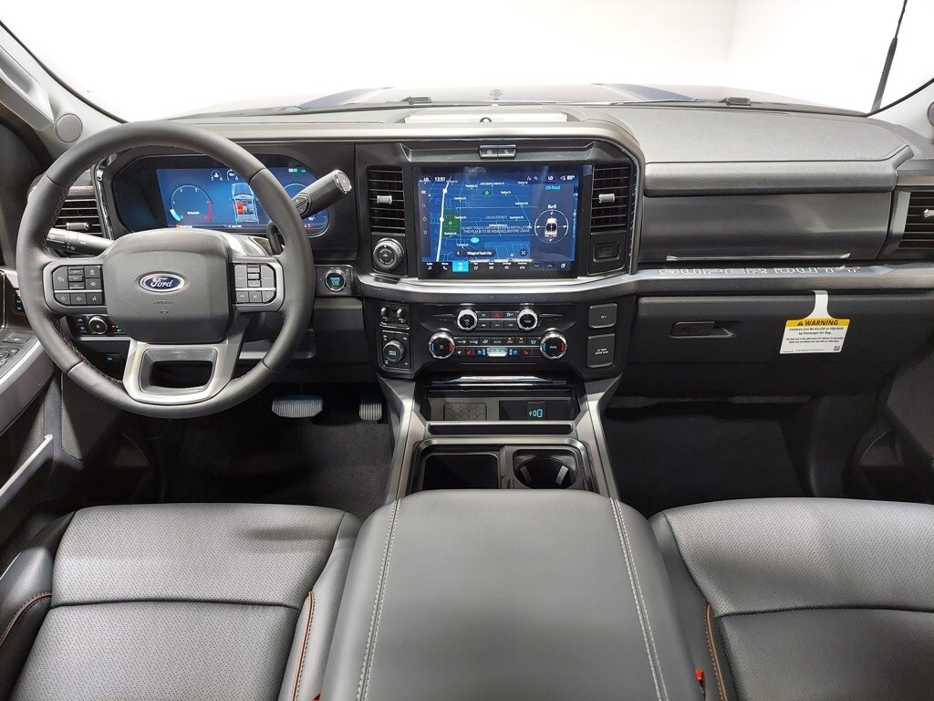 2026 Ford F-250 Lariat photo 2