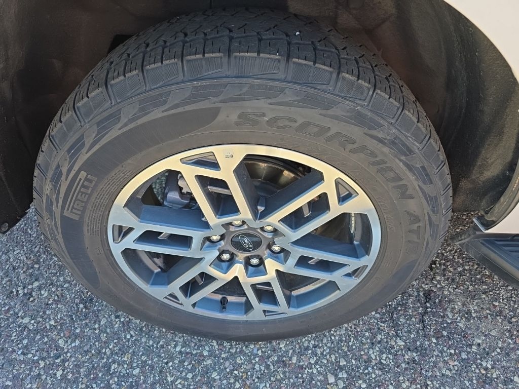 Used 2025 Ford Expedition MAX Active SUV