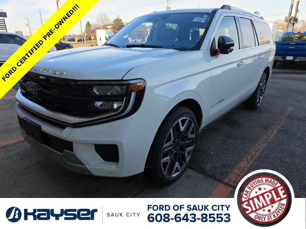 2025 Ford Expedition MAX Platinum's photo