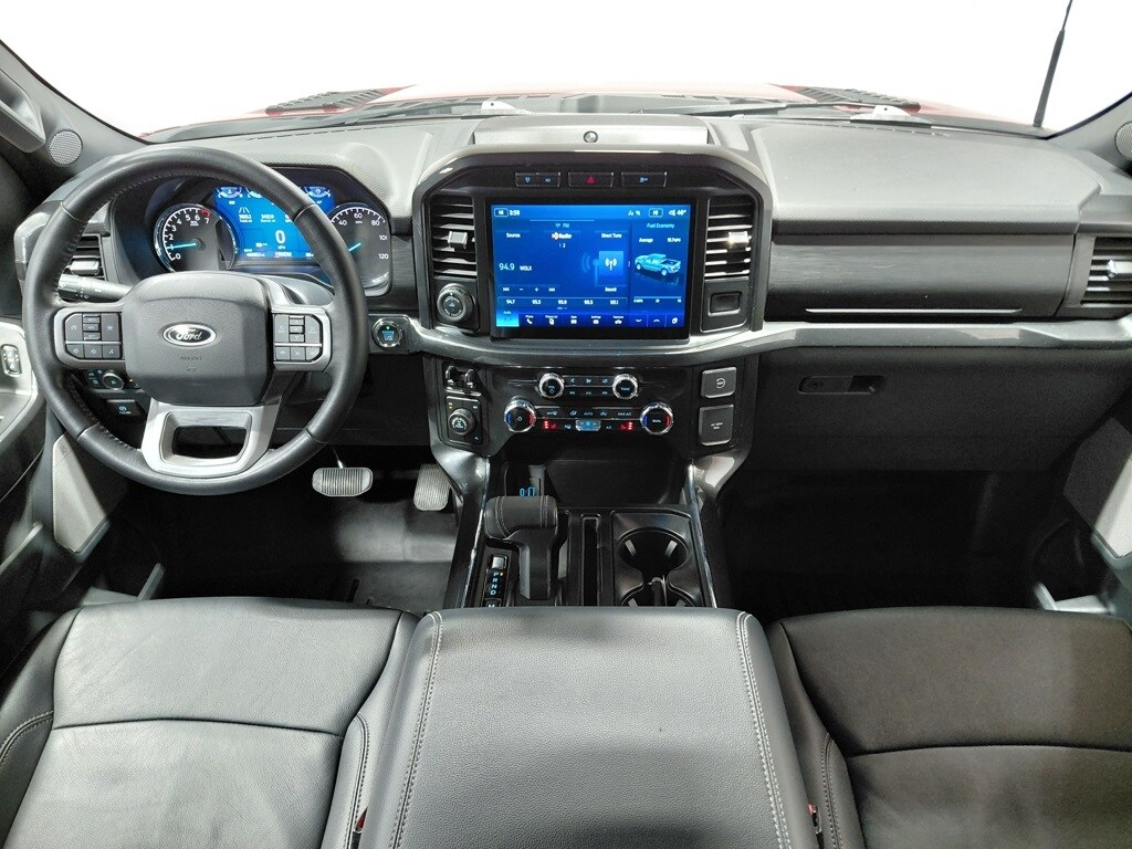 2022 Ford F-150 XLT photo 2