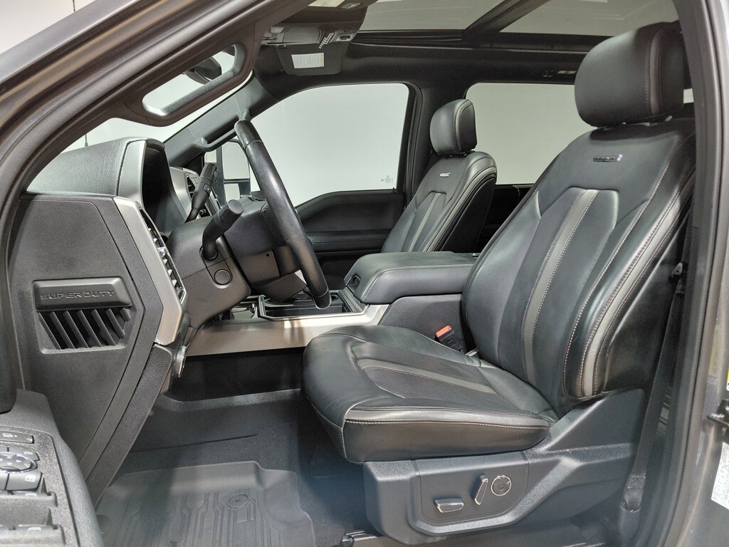 2021 Ford F-350 Platinum photo 3