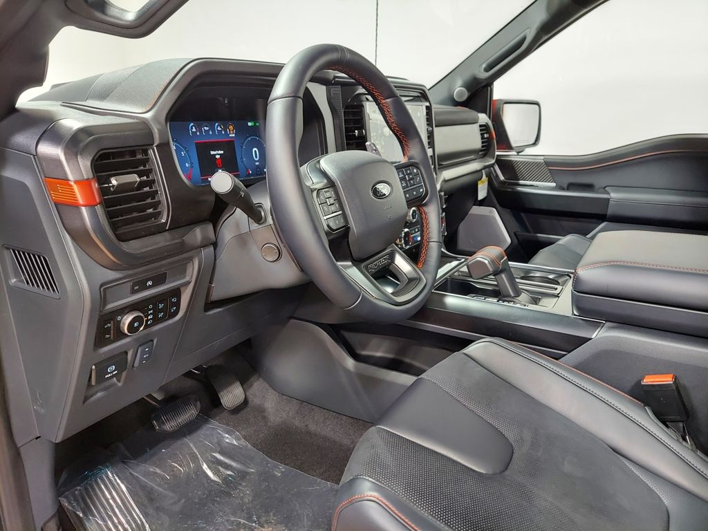 2025 Ford F-150 Raptor - Photo 14