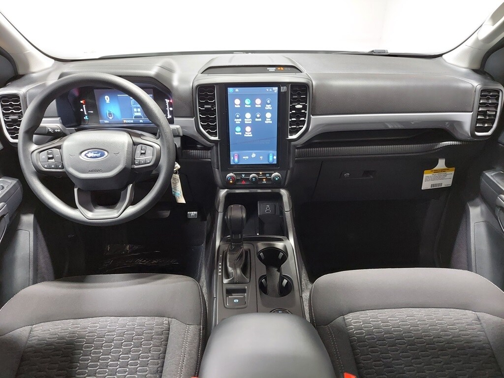 2025 Ford Ranger XL photo 2