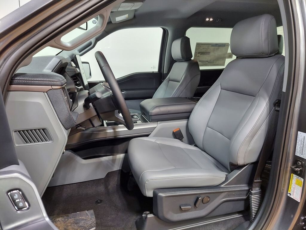 New 2025 Ford F-150 Lightning Flash TRUCK