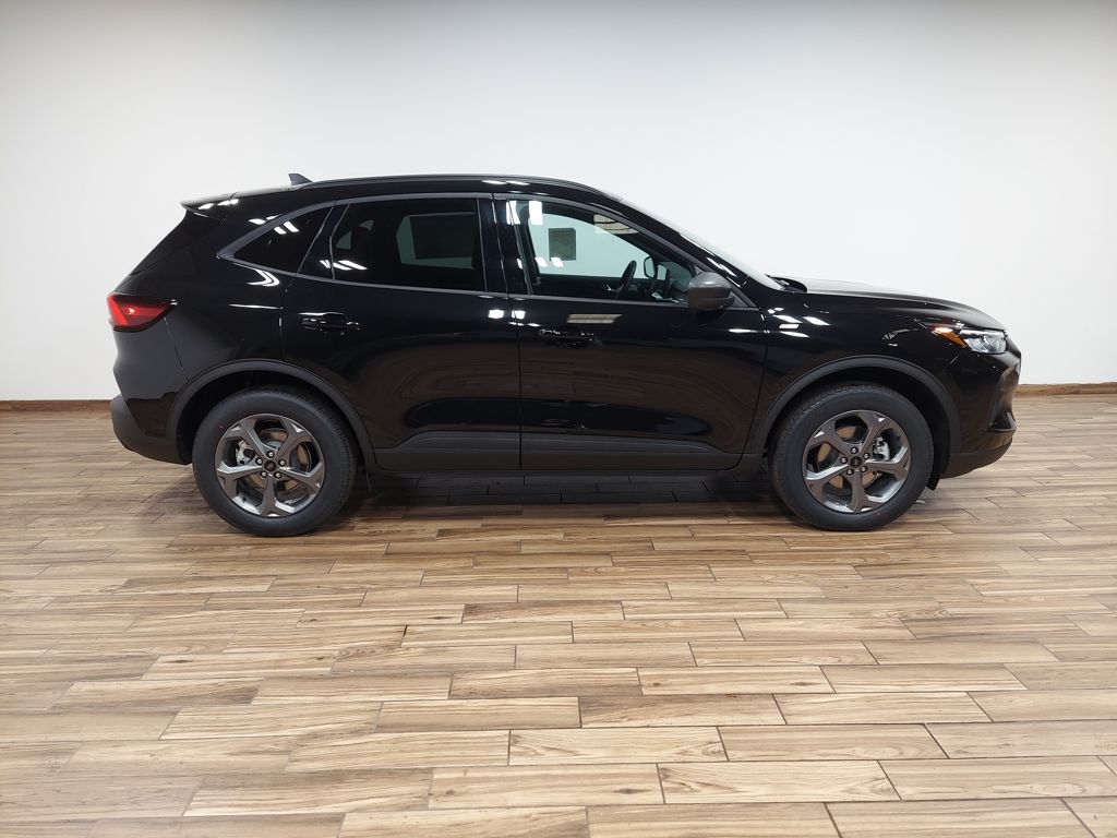 2025 Ford Escape ST-Line - Photo 9