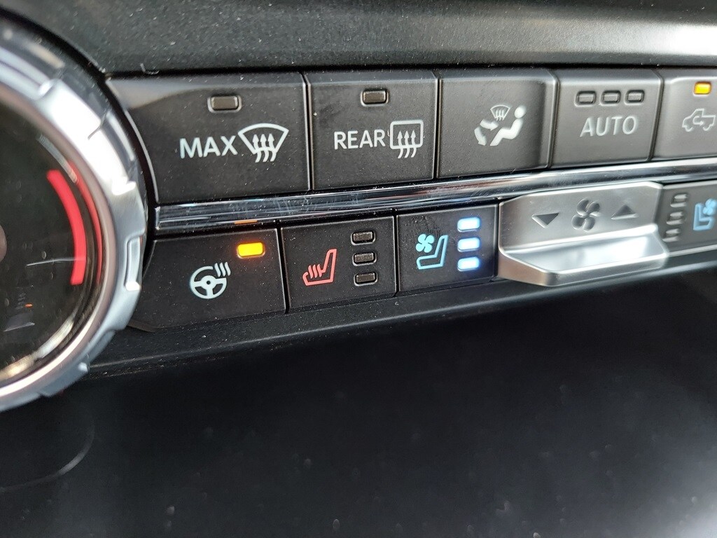 2025 Ford F-150 Lariat photo 4