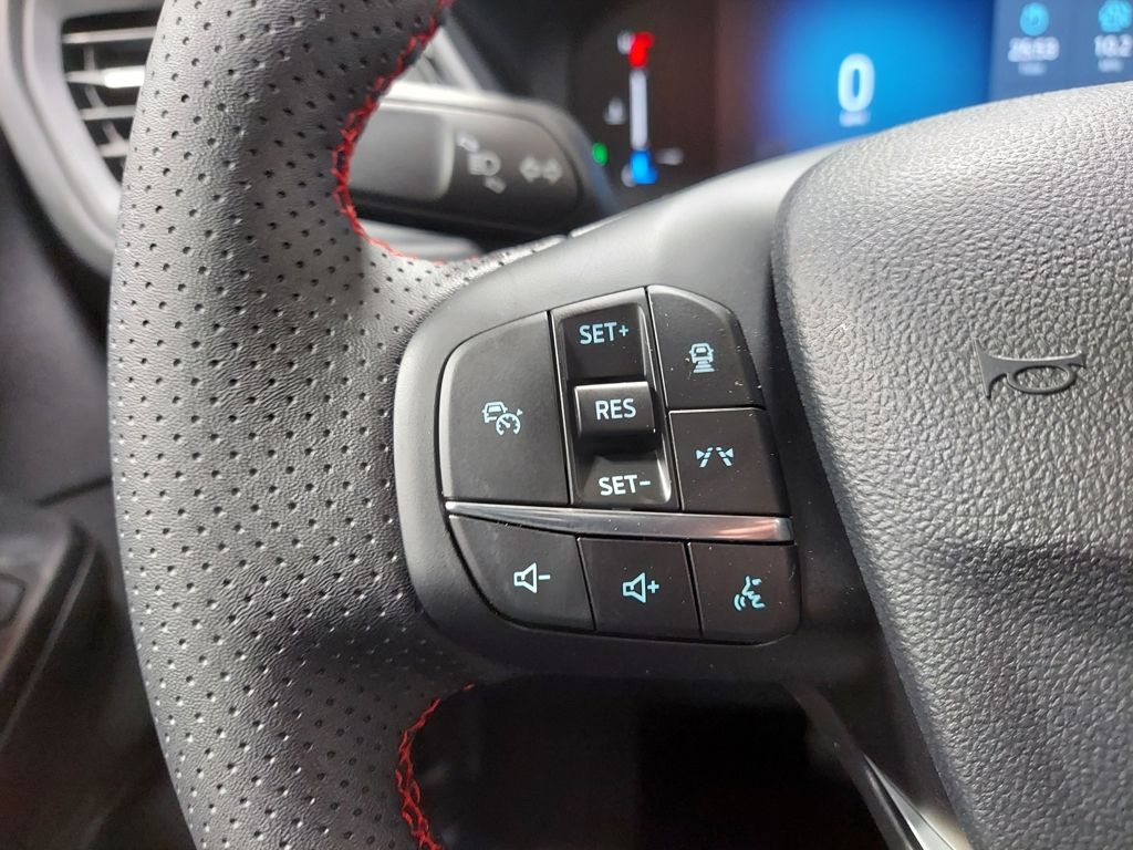 2025 Ford Escape ST-Line - Photo 15