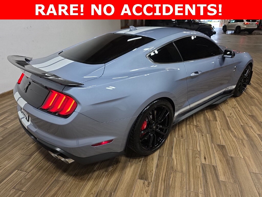 2022 Ford Mustang Shelby GT500 photo 3