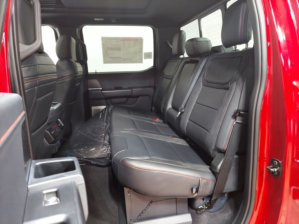2025 Ford F-150 Raptor - Photo 27