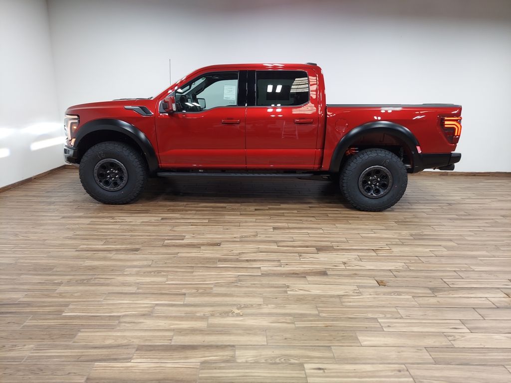 2025 Ford F-150 Raptor - Photo 11