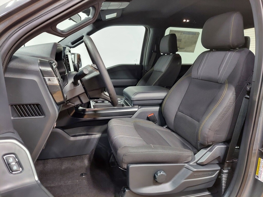 2025 Ford F-150 STX photo 3