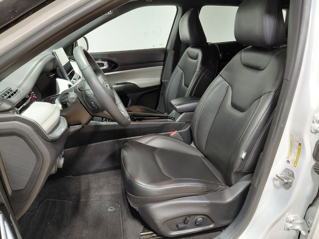Certified 2025 Jeep Compass Limited SUV