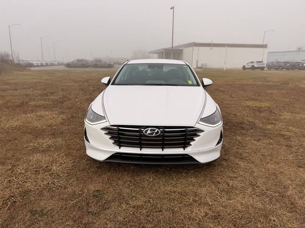 Used 2023 Hyundai Sonata SE Sedan