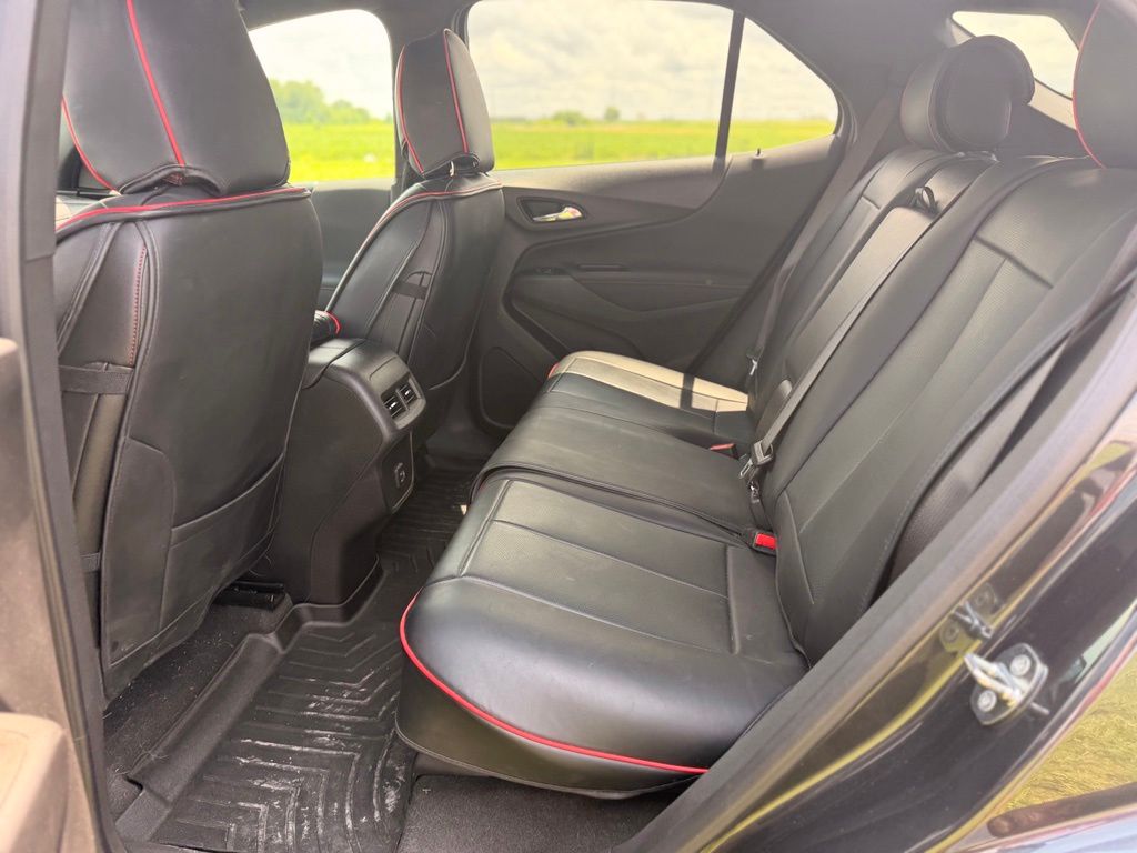 2022 Chevrolet Equinox RS - Photo 11