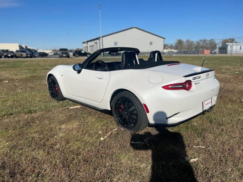 New 2025 Mazda MX-5 MIATA Club CONVERTIBLE