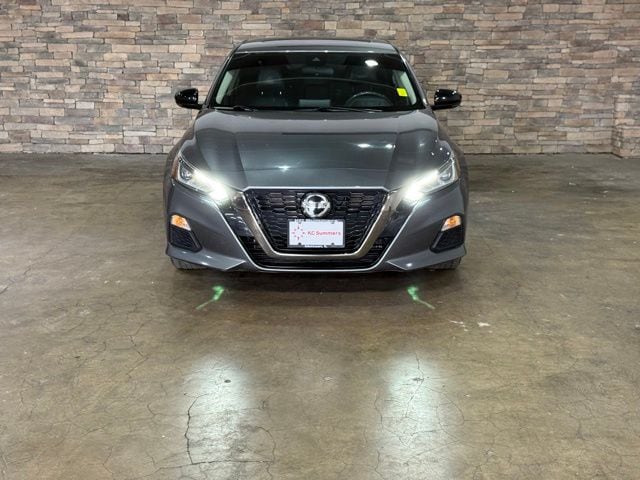 Used 2021 Nissan Altima SR with VIN 1N4BL4CV9MN383028 for sale in Mattoon, IL