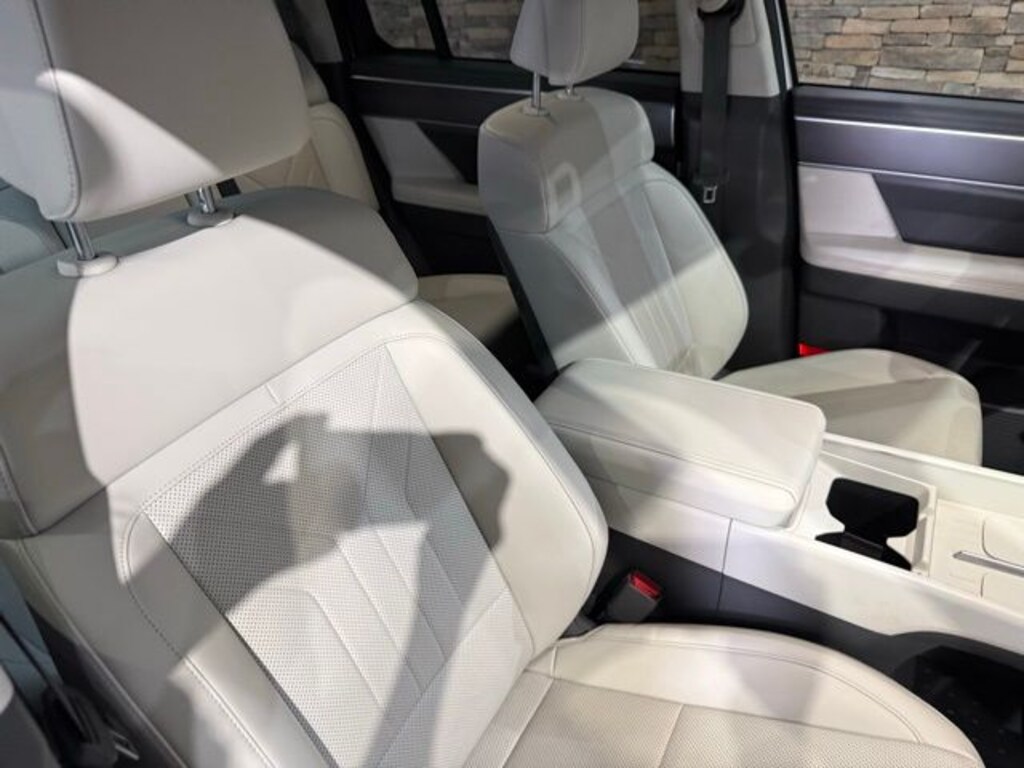 Used 2024 Hyundai Santa Fe SEL SUV