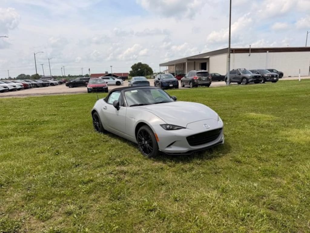 New 2026 Mazda MX-5 MIATA Club CONVERTIBLE