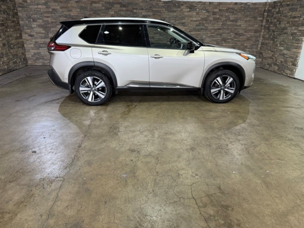 Used 2021 Nissan Rogue Platinum SUV