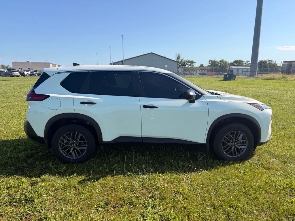 Used 2023 Nissan Rogue S SUV