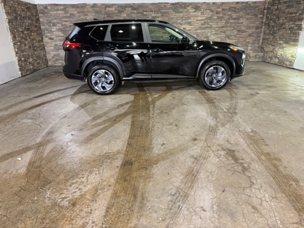Certified 2025 Nissan Rogue SV SUV