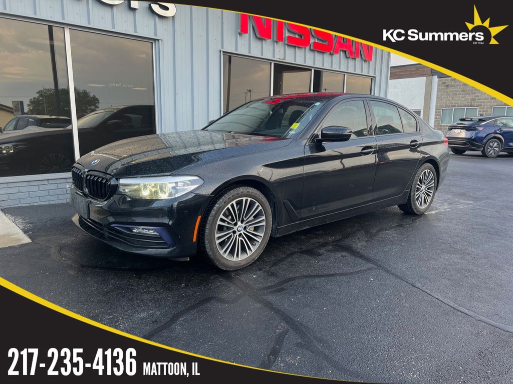 2018 BMW 5 Series 530i xDrive Sedan's photo