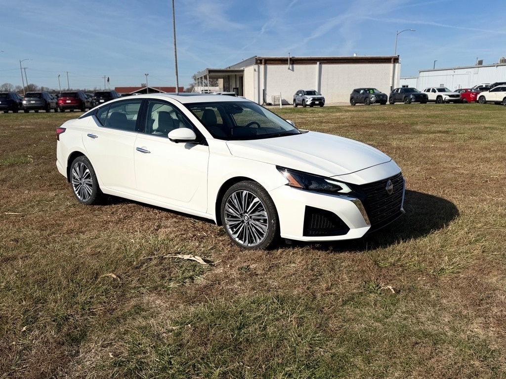 Certified 2024 Nissan Altima 2.5 SL Sedan