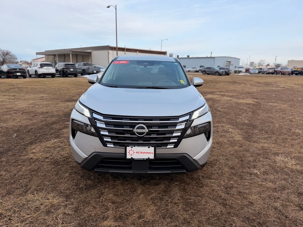 Used 2025 Nissan Rogue SV SUV