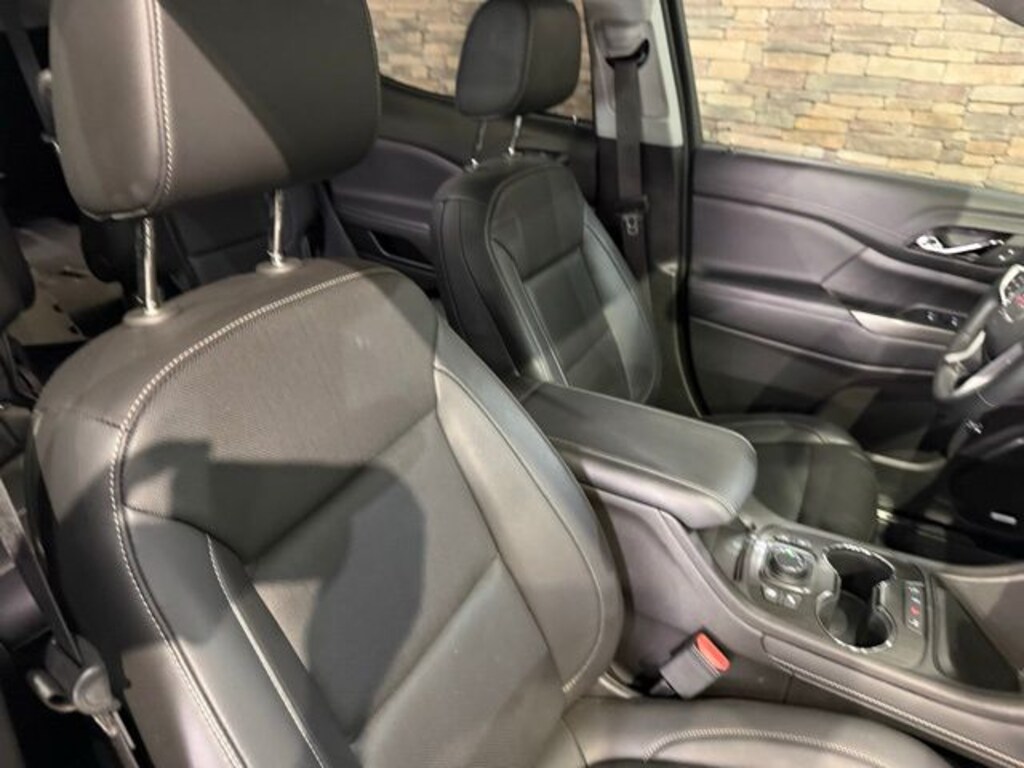 Used 2023 GMC Acadia SLT SUV