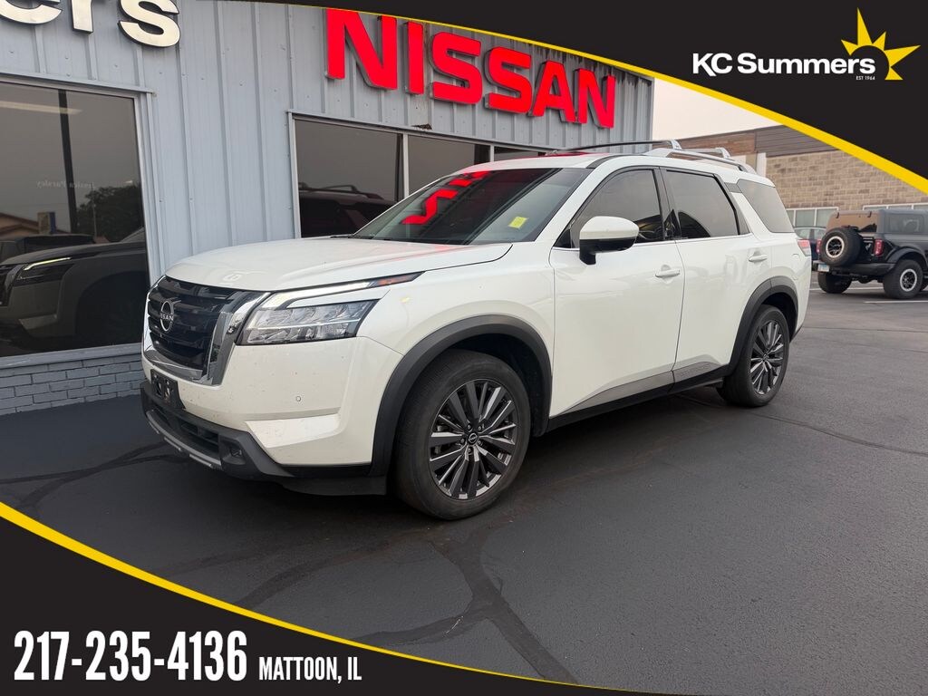 Used 2023 Nissan Pathfinder SL SUV