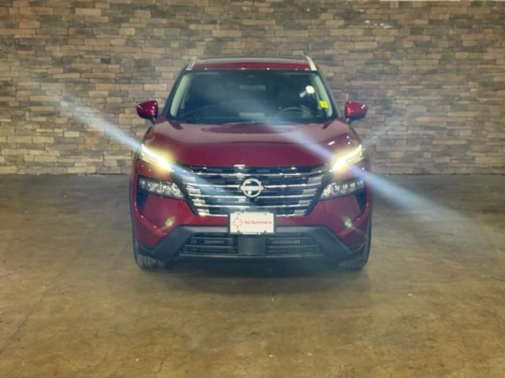 Used 2025 Nissan Rogue SV SUV