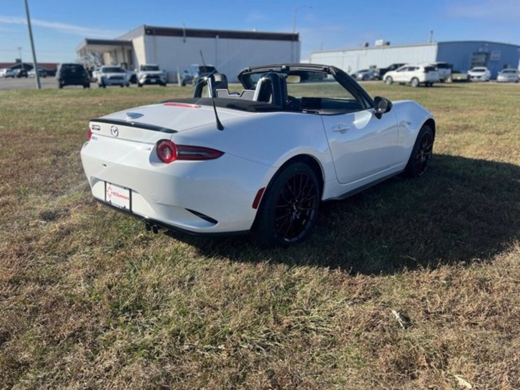 New 2025 Mazda MX-5 MIATA Club CONVERTIBLE