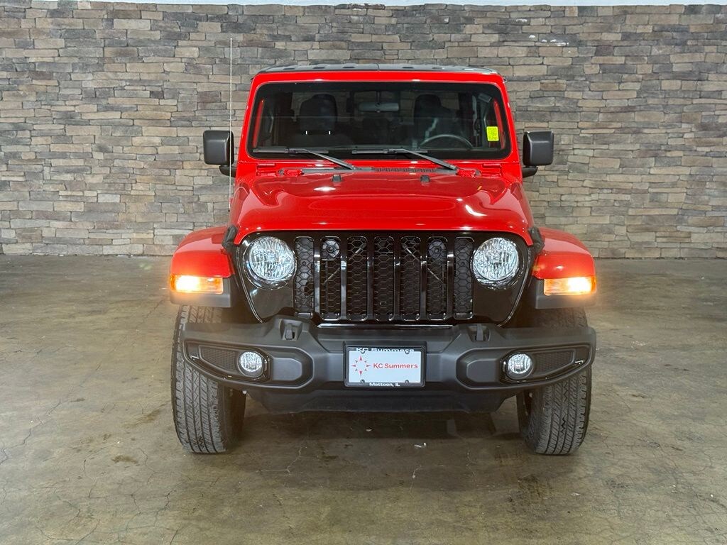 Used 2022 Jeep Gladiator Sport Truck Crew Cab