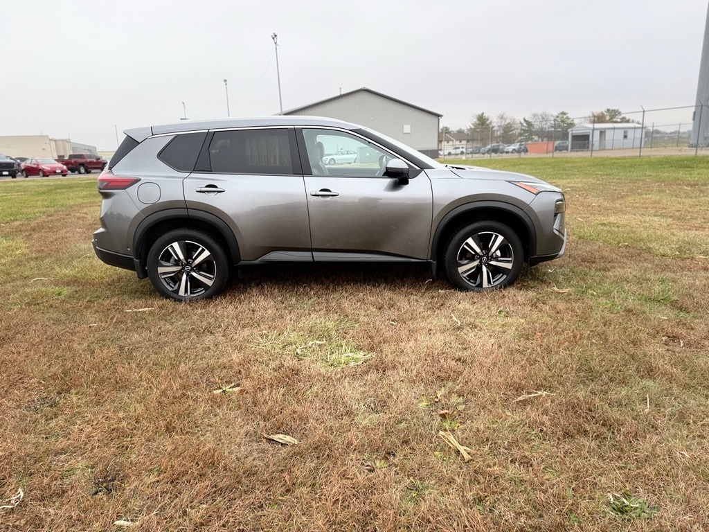 Certified 2025 Nissan Rogue SL SUV