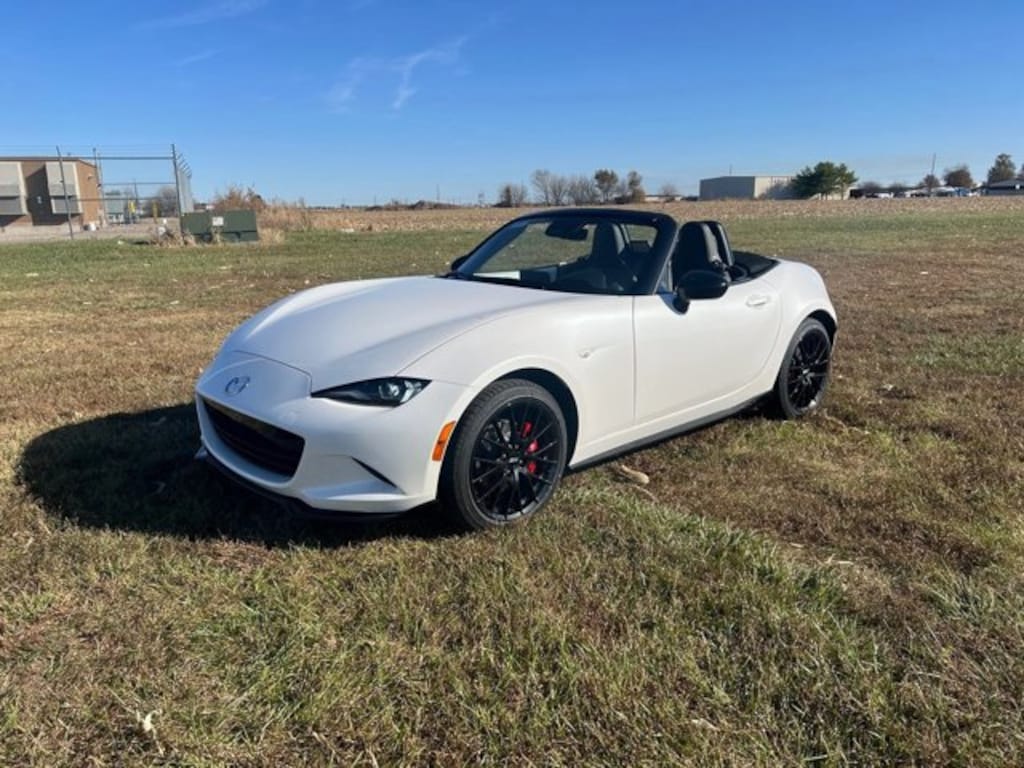 New 2025 Mazda MX-5 MIATA Club CONVERTIBLE