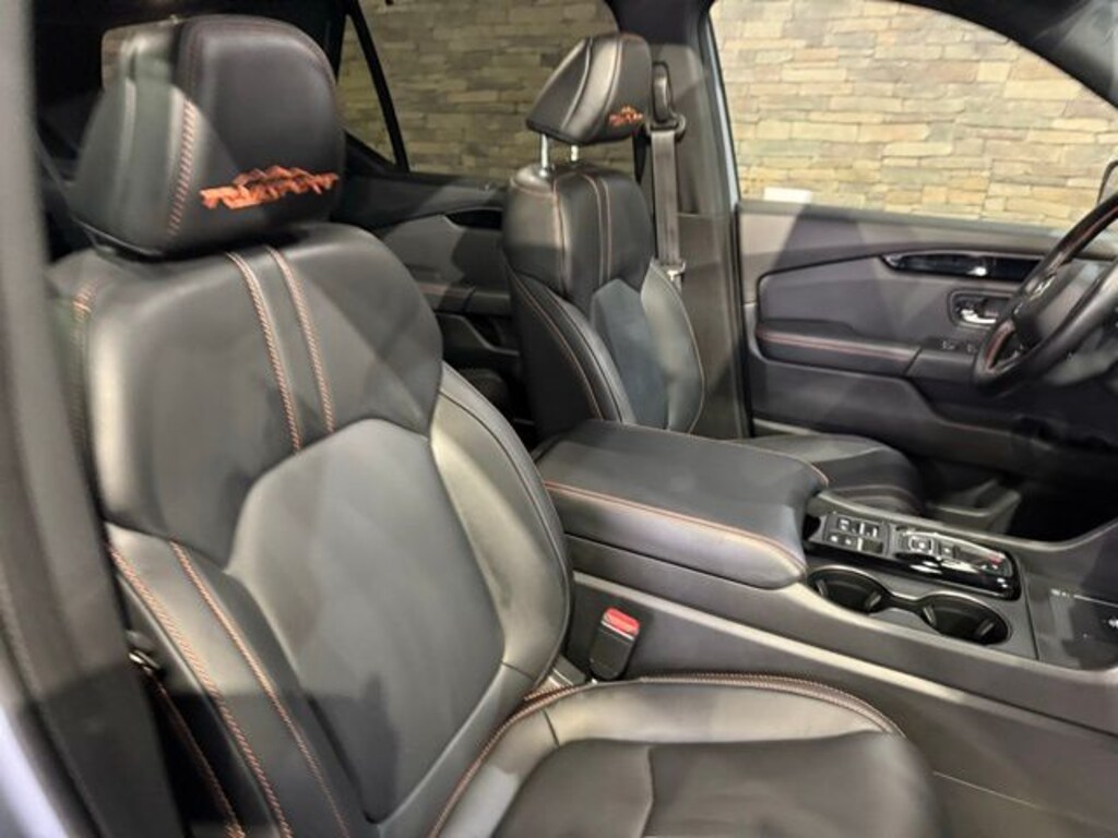 Used 2024 Honda Pilot TrailSport SUV