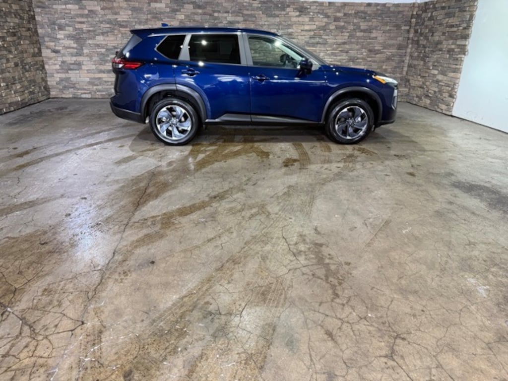 Certified 2025 Nissan Rogue SV SUV