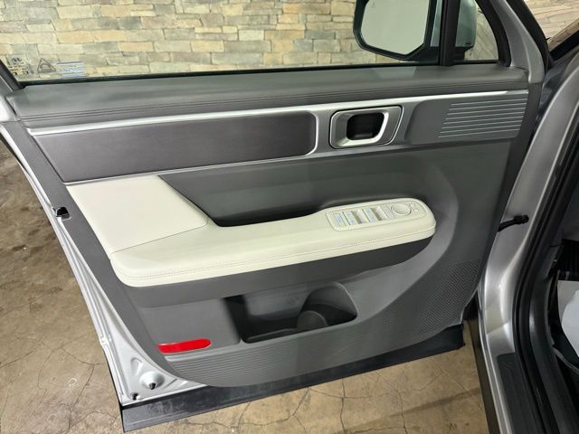 2025 Hyundai Santa Fe SEL - Photo 11