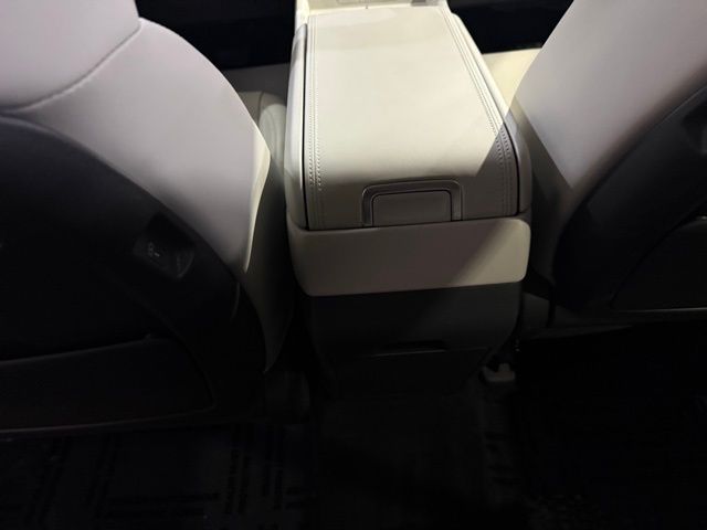 2025 Hyundai Santa Fe SEL - Photo 28